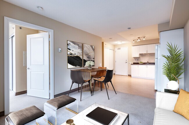 Photo - 620 Martin Grove Rd