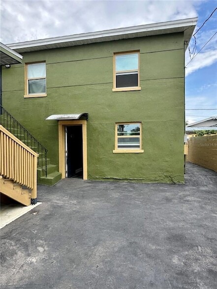 Building Photo - 2907 N 15th St