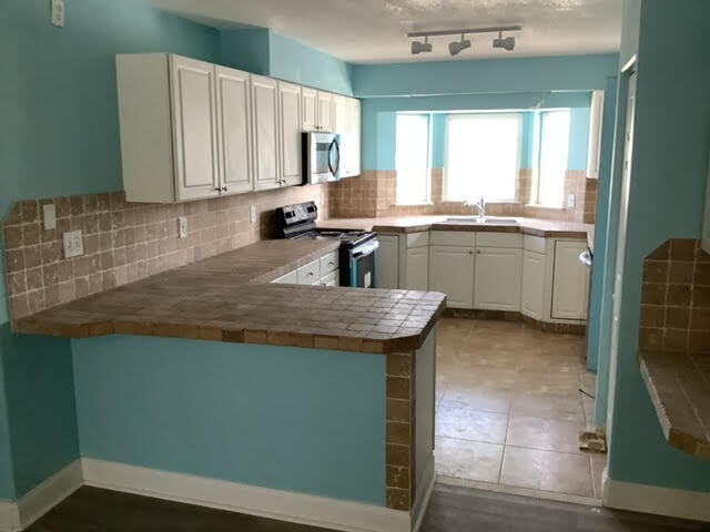 Photo - 180 Richards Rd