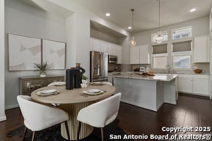 Photo - 2104 N St Mary's St