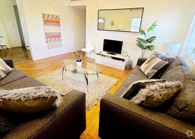 Building Photo - 233 80th St Unit 2 Rental