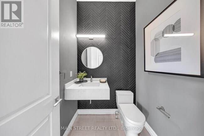 Photo - 6 Vaudeville Dr