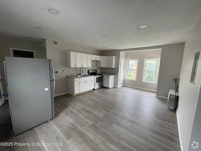 Building Photo - 1418 Monsey Ave Rental