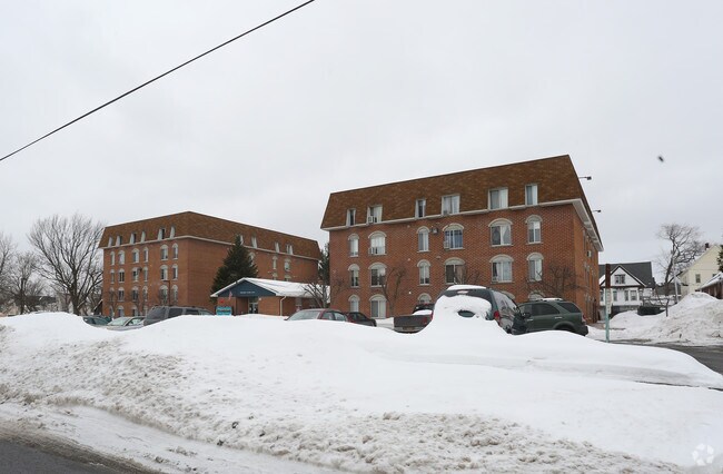 Margaret Knamm Apartments - Margaret Knamm Apartments