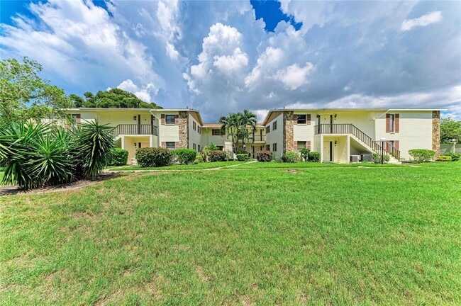 5400 34th St W Unit H1