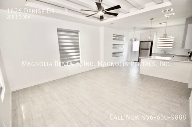 Photo - 1626 W Denise Dr Unit 3