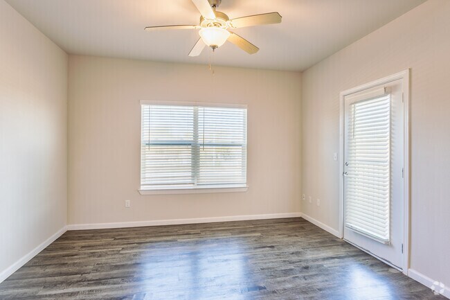 1HAB, 1BA -736&nbsp;ft² - Colorado Creek Apartment Homes