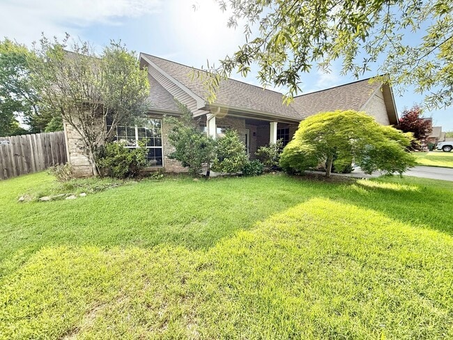 Photo - 1105 Mercer Dr