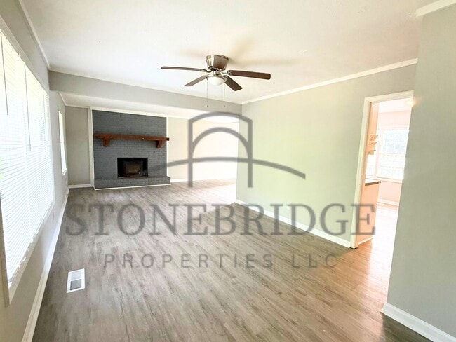 Photo - 5 bed, 3 bath home in StillWaters