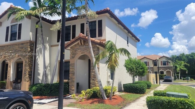 Photo - 3223 SE 4th Ct