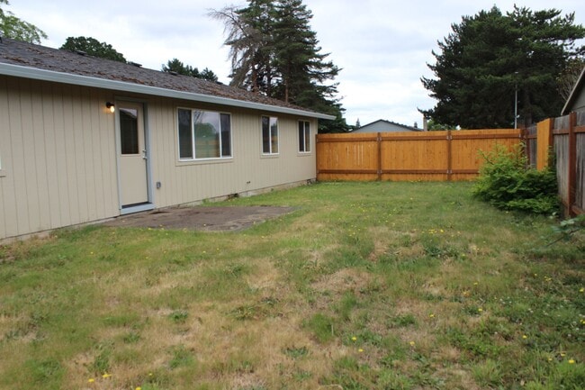 Photo - 3 bed single level home in SE Hillsboro