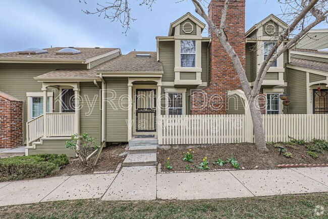 Building Photo - 2029 S Hannibal St Rental