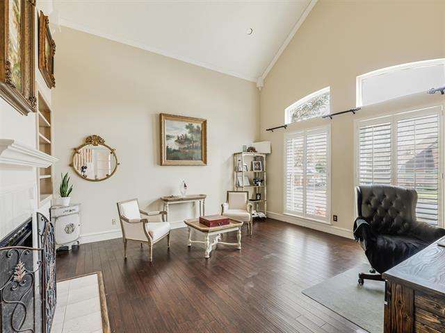 Photo - 1110 Hills Creek Dr