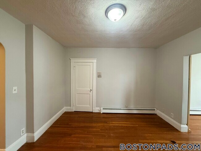 Photo - 44 Estes St Unit 14