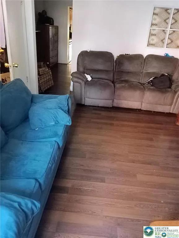 Photo - 406 N 2nd St