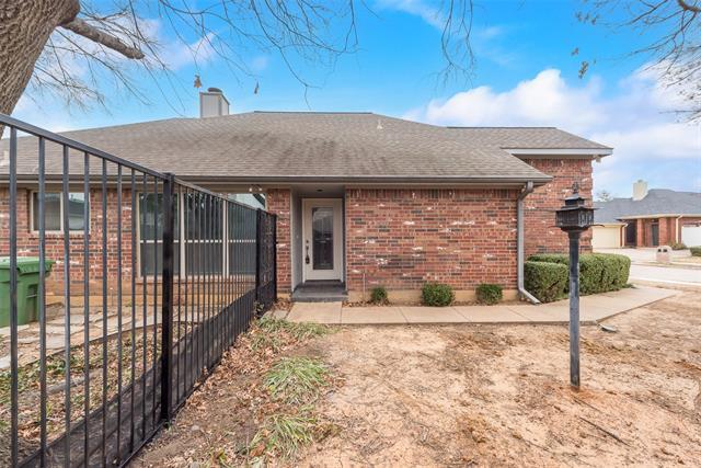 Photo - 1220 Royal Crescent Dr