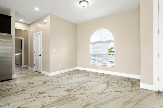 Photo - 2919 23rd St SW