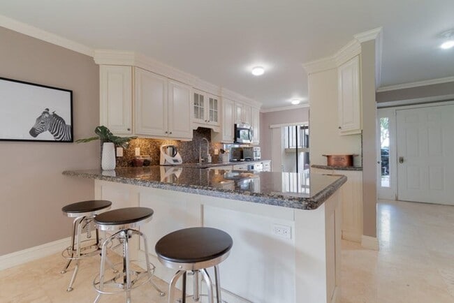 Photo - 13400 Polo Rd W