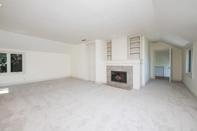 Photo - 166 Bella Vista Ave
