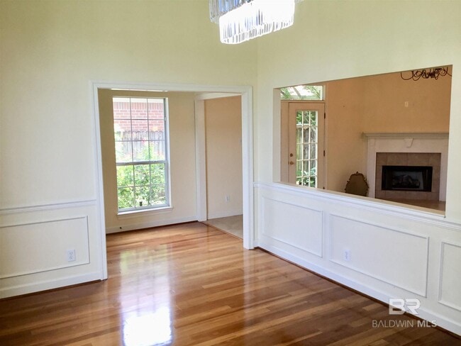 Photo - 112 Kensington Ct