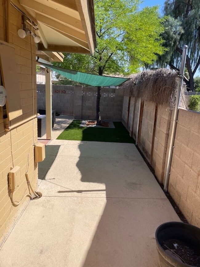 Photo - 6 Bed/4.5 Bath Home Close to ASU