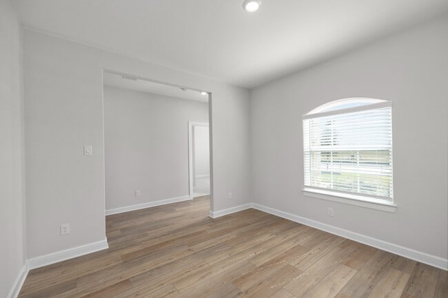 Photo - 3206 Banyan Dr