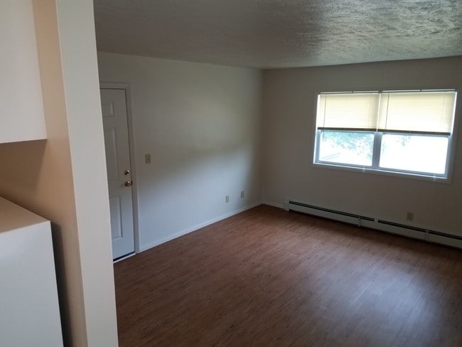 Photo - 924 W Front St Unit 1