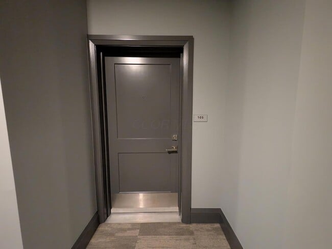 Building Photo - 751 N 6th St Unit 105