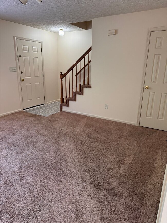 Photo - 540 Monticello Ave Unidad B