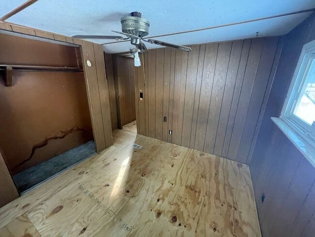 Photo - 1806 E Webster Rd