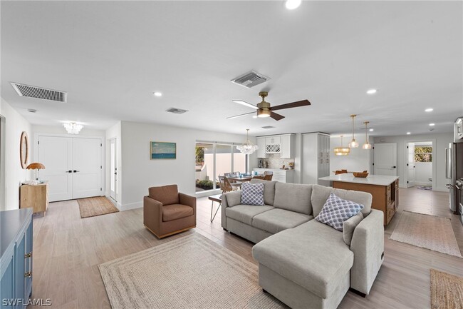 Photo - 548 Boulder Dr