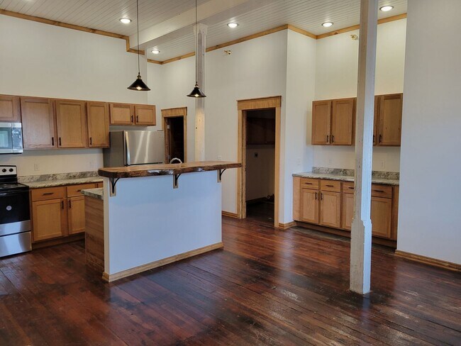 Photo - Pigeon Falls Lofts