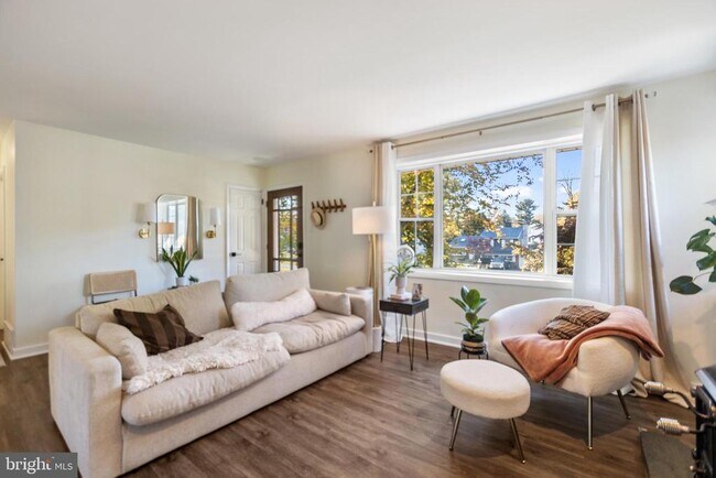 Photo - 1801 N Hills Ave