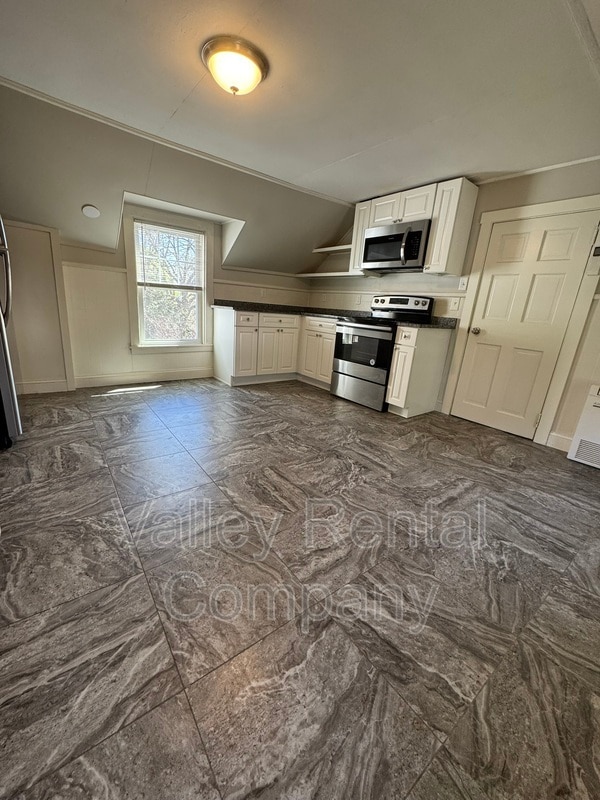 Photo - 39 Middle St