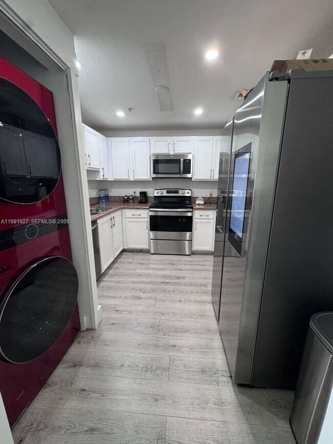 Photo - 5271 SW 8th St Unit 305