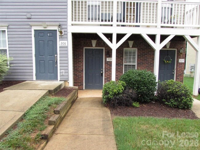 Building Photo - 113 Steam Engine Dr Unit 109