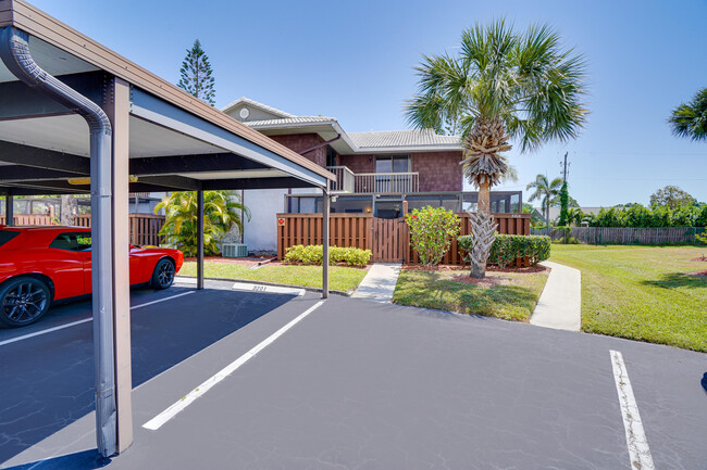 Photo - 3201 SE Guinevere Ln Condo Unit A