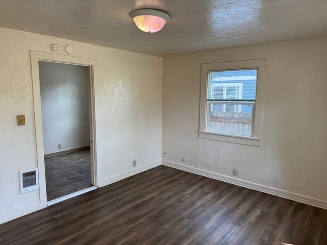 Photo - Cute 1 bedroom 1 bathroom house in Eugene!