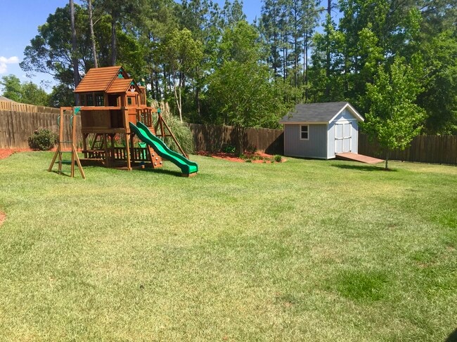 Building Photo - 27094 Stratford Glen Dr