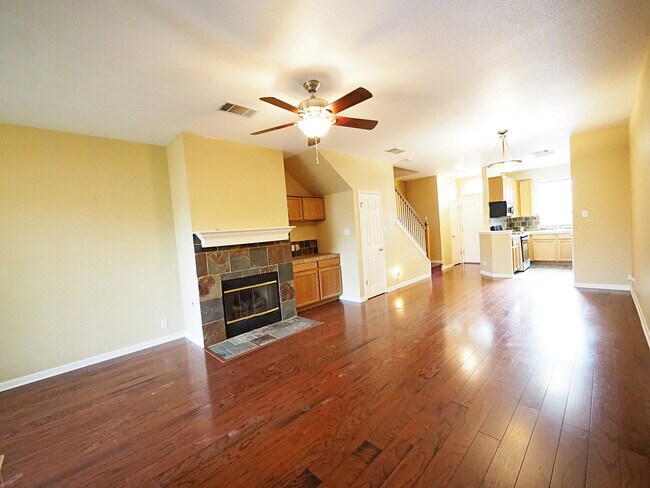 Photo - Two bedroom, 2.5 bath Gated Condo In North Austin