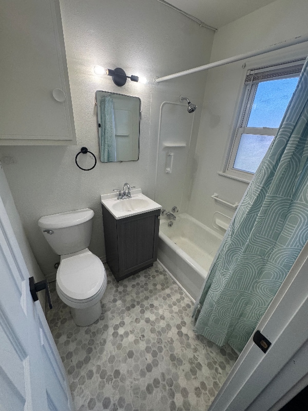 Photo - 3737 Sturgis Rd