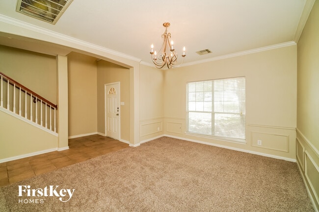 502 Cattle Ranch Dr