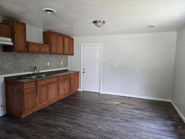 Photo - LIMITED TIME**NO APPLICATION FEE**1/2 OFF ...