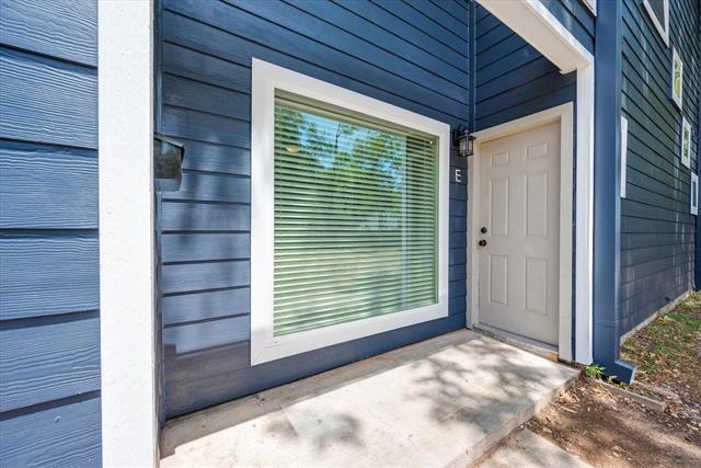 Photo - 805 W Chambers St Apartment Unit B