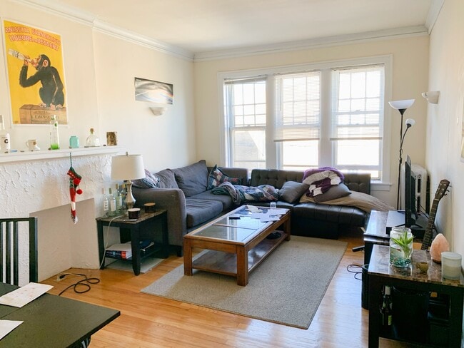 Photo - 2210-22 Maple Ave.