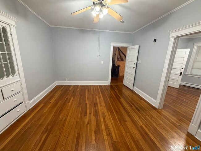 Photo - 79 James St Unit 2