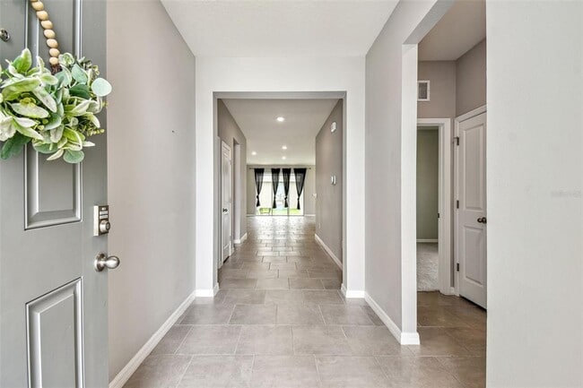 Photo - 33870 Field Maple Lp