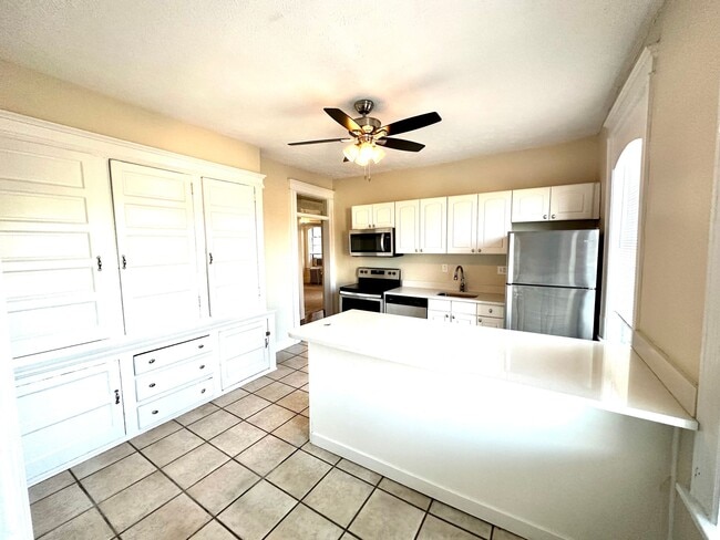 Photo - Sycamore Apartments