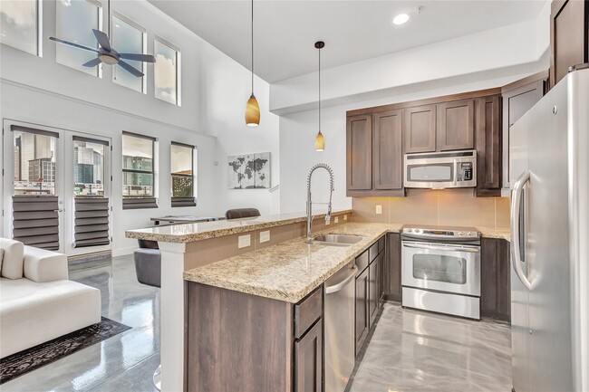 Photo - 2323 Polk St Unit 305