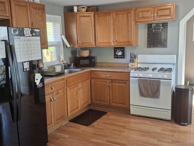 Photo - 10 Orchard St